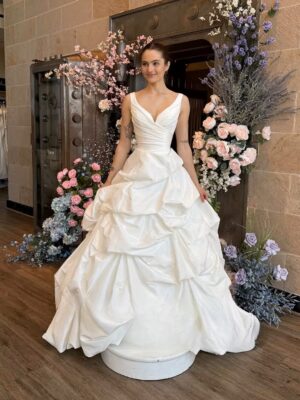 Alternative view of SoDigne Simple Satin A-Line Wedding Dresses Elegant Sleeveless Pleats Bridal Gowns Women Birde Dress Robe De Mariée Customized