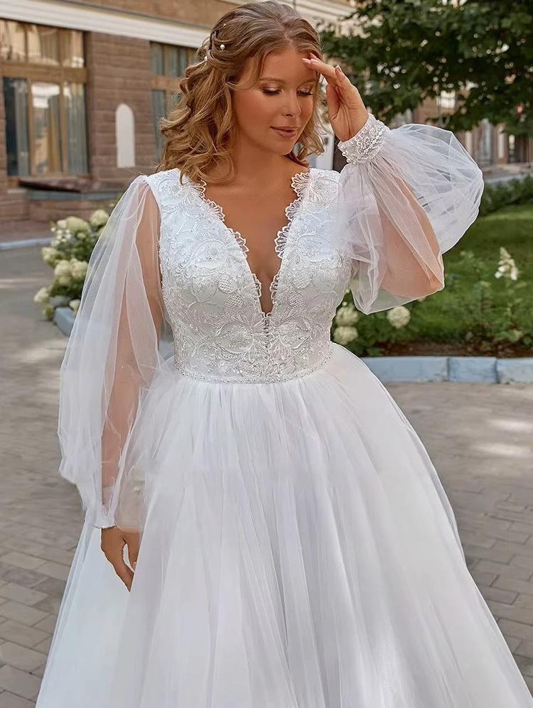 Pastroal Plus Size Wedding Dresses For Bride V-Neck Puff Sleeves Bride Gown Lace Applique Sweep Train A-Line Robe De Mariée 4 Pastroal Plus Size Wedding Dresses For Bride V-Neck Puff Sleeves Bride Gown Lace Applique Sweep Train A-Line Robe De Mariée - Bild 4