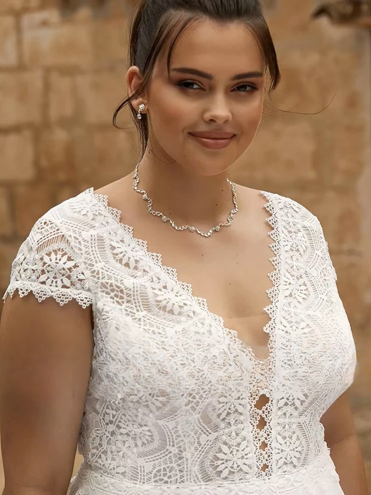 Customized Lace Wedding Dresses Plus Size V Neck Short Sleeves Backless Bride Gowns Sweep Train A-Line Chiffon Vestido De Noiva 3 Customized Lace Wedding Dresses Plus Size V Neck Short Sleeves Backless Bride Gowns Sweep Train A-Line Chiffon Vestido De Noiva - Bild 3
