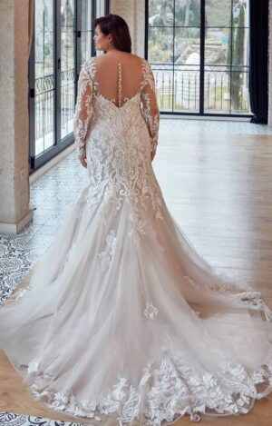 Alternative view of Mermaid Wedding Dresses Plus Size V Neck Long Sleeves Bride Gowns Lace Appliques Sweep Train Tulle Vestido De Noiva PSL98003