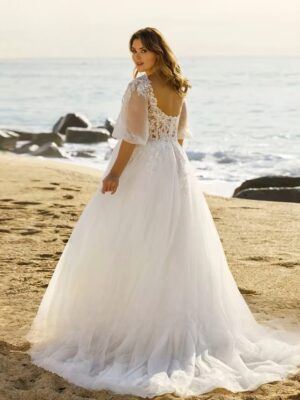 Alternative view of Beach Wedding Dresses Plus Size V Neck Puff Illusion Sleeves Bride Gowns Appliques Floor Length A-Line Tulle Vestido PSL980026