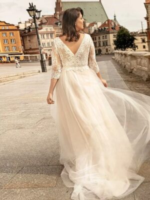 Alternative view of Classic Wedding Dresses For Women Plus Size Three Quarter Sleeves Bride Gowns Lace Applique A-Line Sweep Train Vestido De Novia