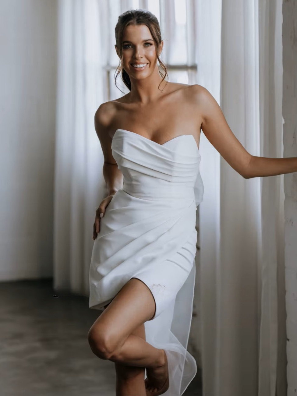 SoDigne Short Mermaid Satin Wedding Dresses Sweetheart Sleeveless Bridal Dress Beach Wedding Gown with Bow 2025 customized 3 SoDigne Short Mermaid Satin Wedding Dresses Sweetheart Sleeveless Bridal Dress Beach Wedding Gown with Bow 2025 customized - Bild 3