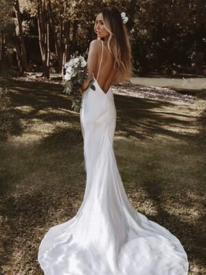 Alternative view of Modern V-Neck Wedding Dress 2025 Mermaid Spaghetti Straps Open Back Simple Sleeveless Bridal Gown Vestido De Noiva Customized
