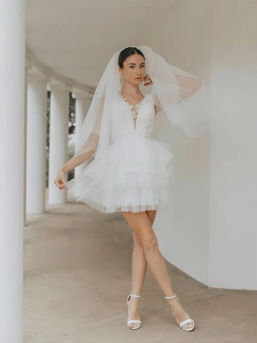 SoDigne Short Tulle Wedding Dresses V-neck Sleeveless Appliques Tiered Bridal Dress 2025 Mini A-line Customized Bride Gown 4 SoDigne Short Tulle Wedding Dresses V-neck Sleeveless Appliques Tiered Bridal Dress 2025 Mini A-line Customized Bride Gown - Bild 4