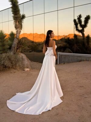 Alternative view of SoDigne Mermaid Satin Wedding Dresses Strapless Sleeveless Bridal Dress Long Bridal Gown with Bow vestidos de novia Customized ﻿