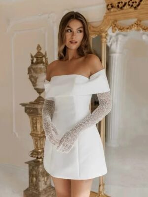 Simple A-Line Mini Wedding Dresses Elegant Long Sleeves Pleat Pearls Strapless Sexy Backless with Lace Up Short Gowns Customized