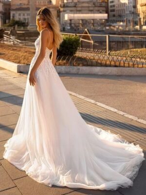 Alternative view of SoDigne A-line Appliques Wedding Dresses Sweetheart Sleeveless Tulle Bride Gowns Split Long Women Bridal Dress robe de mariée