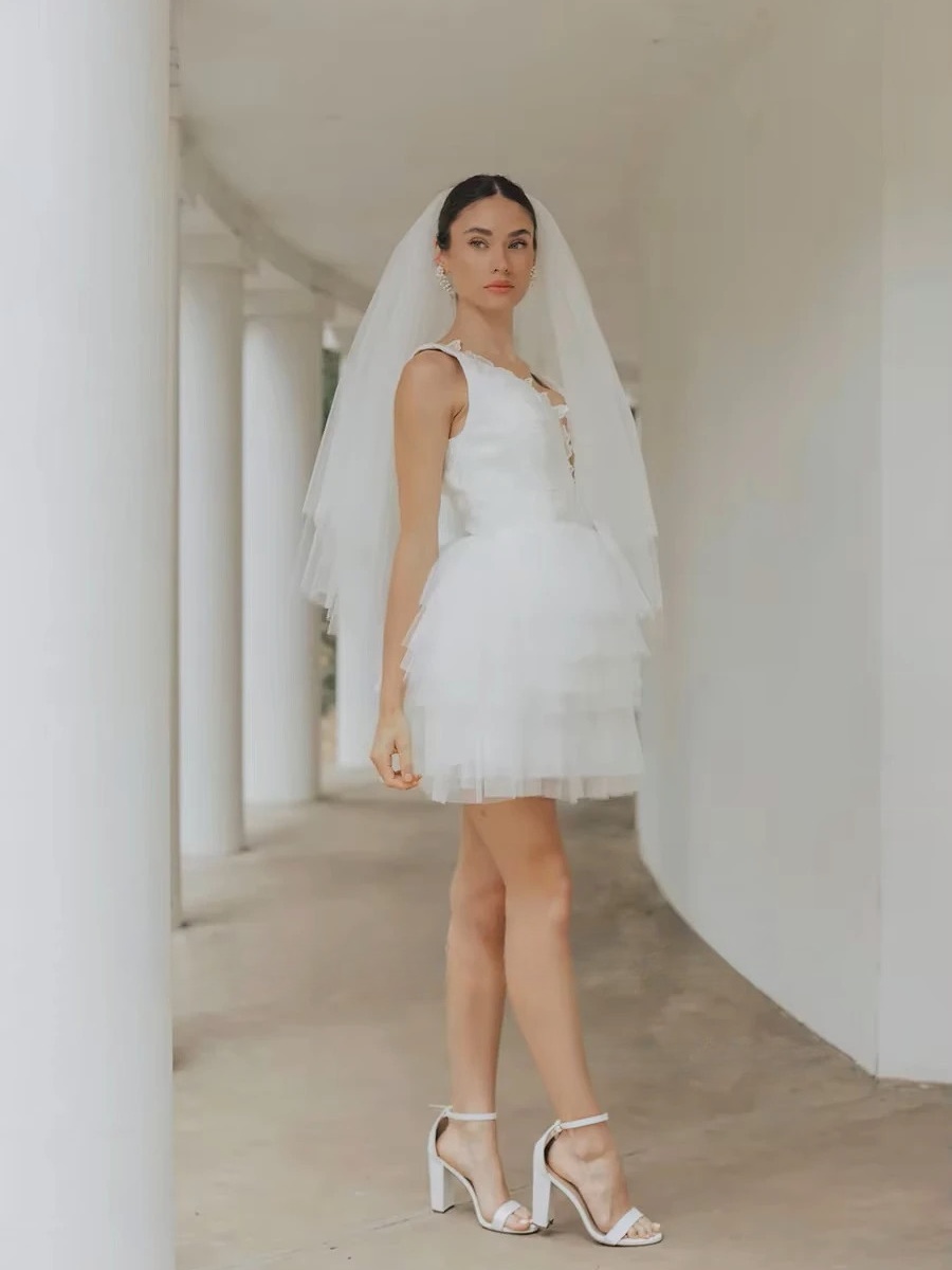 SoDigne Short Tulle Wedding Dresses V-neck Sleeveless Appliques Tiered Bridal Dress 2025 Mini A-line Customized Bride Gown 3 SoDigne Short Tulle Wedding Dresses V-neck Sleeveless Appliques Tiered Bridal Dress 2025 Mini A-line Customized Bride Gown - Bild 3