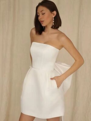 Simple Mini Short A-Line Wedding Dress Satin Sleeveless Strapless Bridal Sexy Backless With Bow Lace Up Gown 2025 Customized