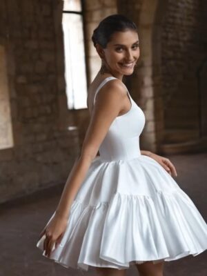 Alternative view of Customized Beach Mini Wedding Dresses Sexy Spaghetti Straps Bride Dresses Simple Square Collar Backless Short Wedding Gowns 2025