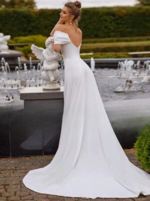 Alternative view of Classic Off The Shoulder Mermaid Wedding Dresses Women 2025 V-Neck Open Back Pleat Bridal Gowns Vestidos De Noiva Customized