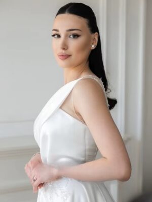 Se80c7bc7d8364cdc8ab3f0e671ac4379U Cropped